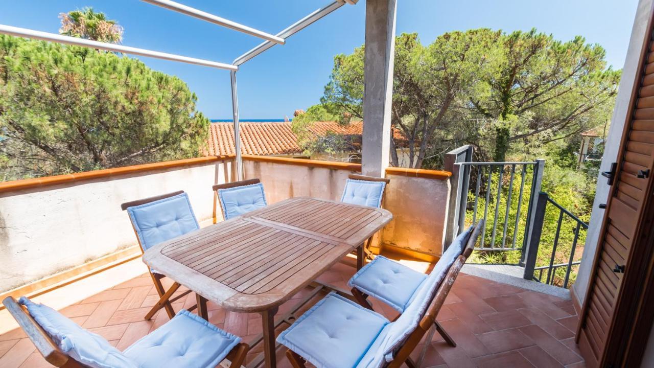 I Pini Di Fuile 'E Mare Appartement Orosei Buitenkant foto